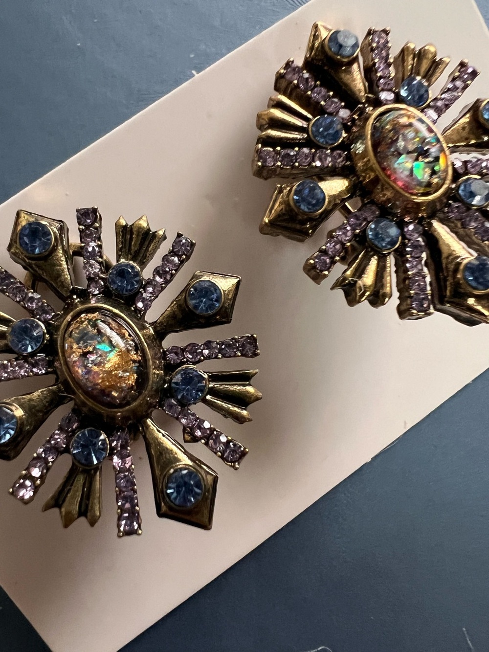 💙 Vintage-Inspired Gold Tone Earrings with Blue and Lavender Crystals 💙